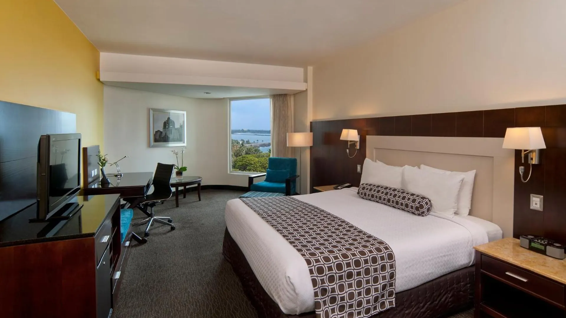 Crowne Plaza Santo Domingo By Ihg Hotel