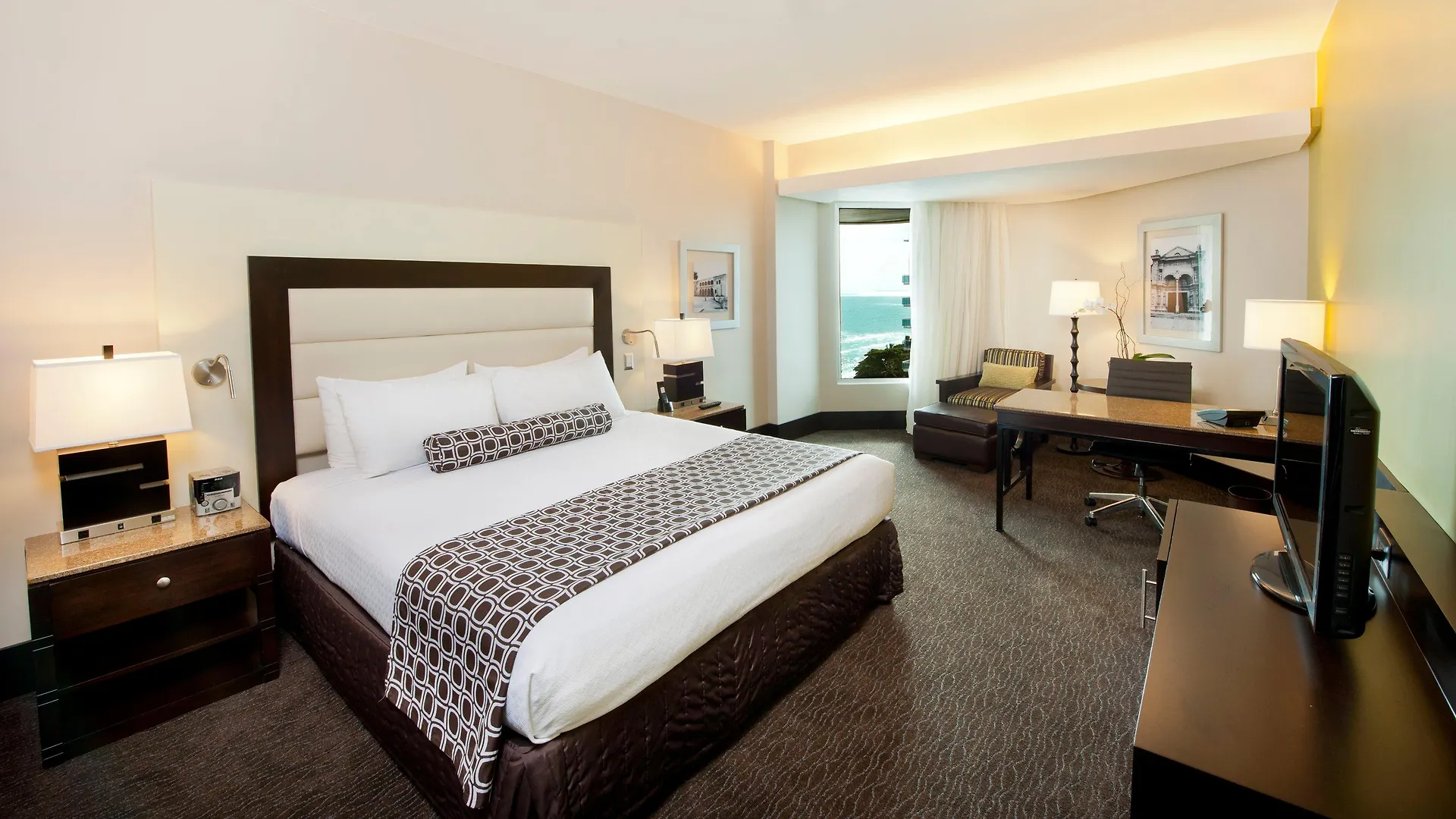Crowne Plaza Santo Domingo By Ihg Hotel 5*,  Dominican Republic