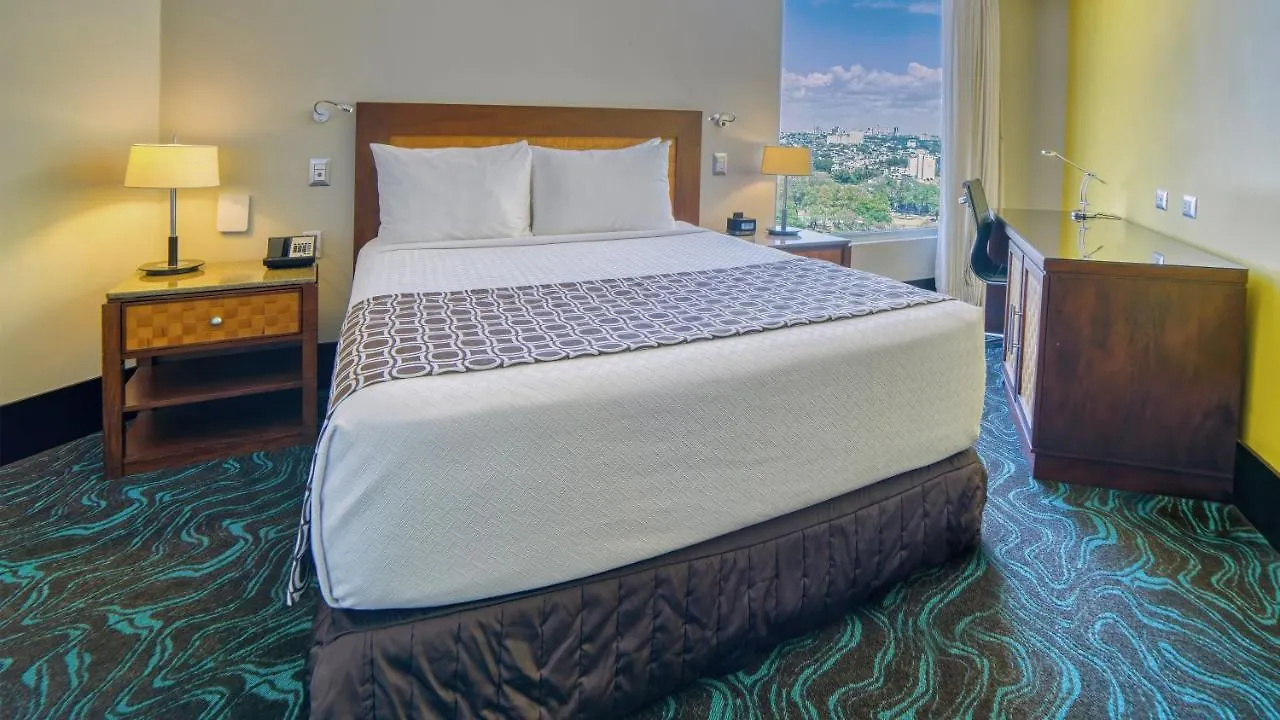 Crowne Plaza Santo Domingo By Ihg Hotel
