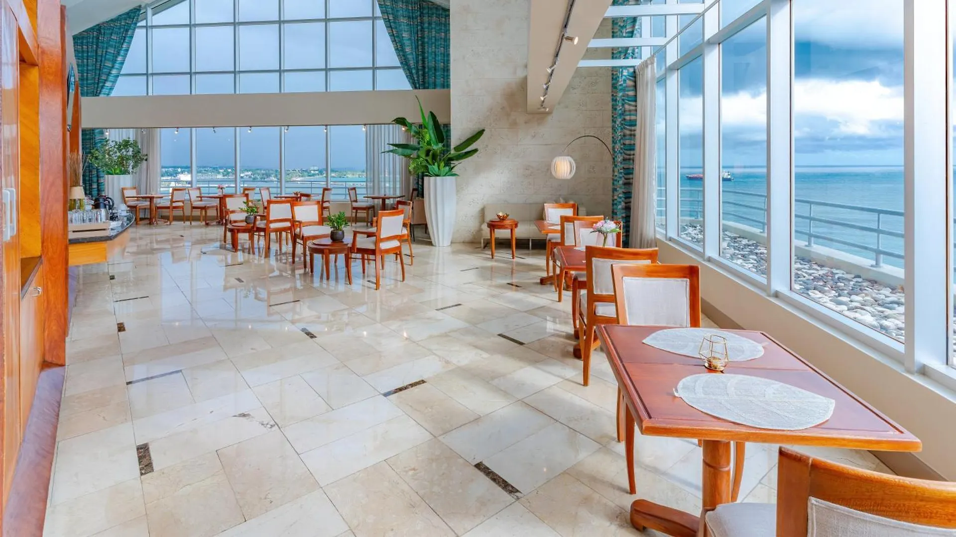 Crowne Plaza Santo Domingo By Ihg Hotel 5*,  Dominican Republic