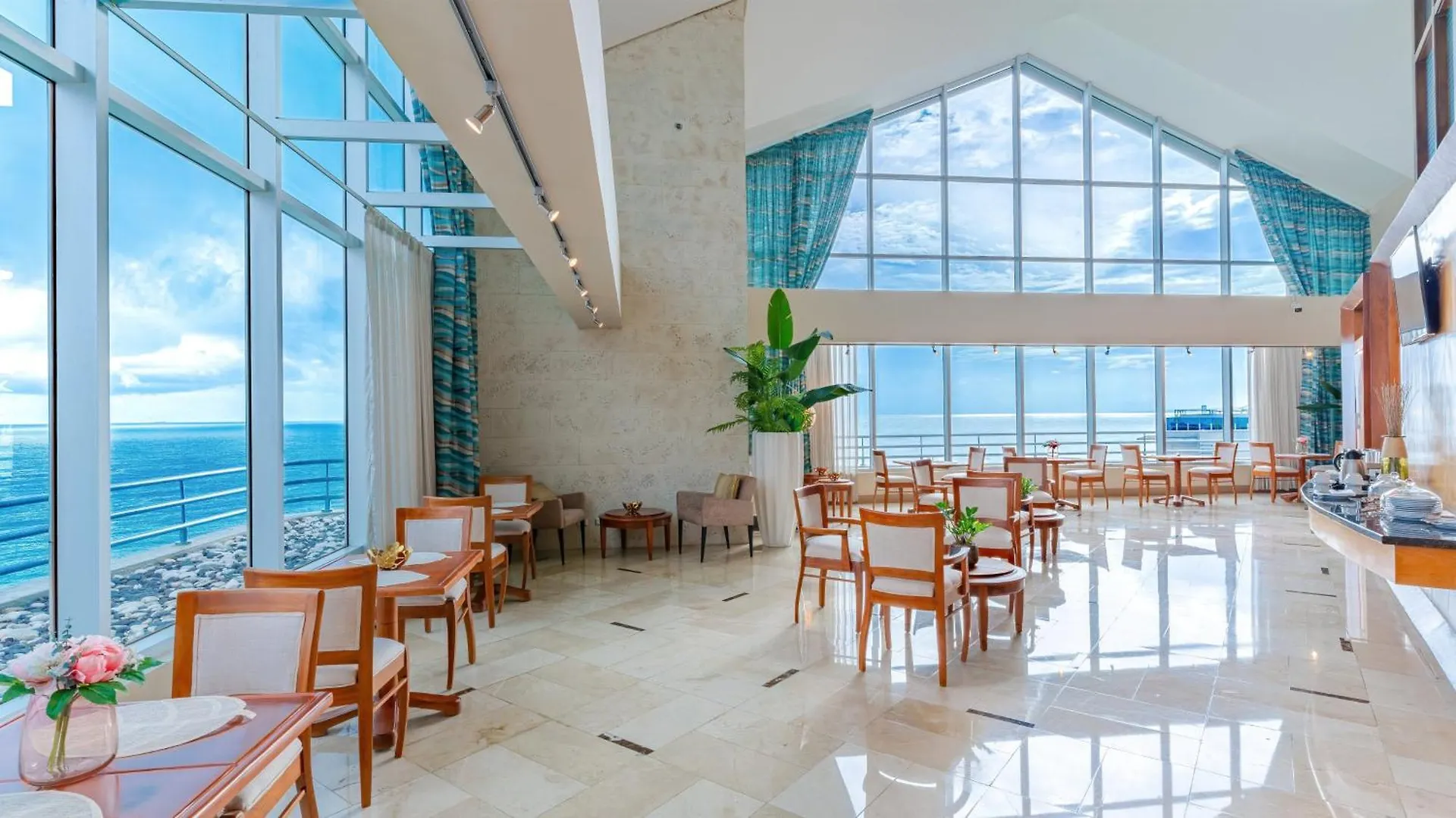 Crowne Plaza Santo Domingo By Ihg Hotel
